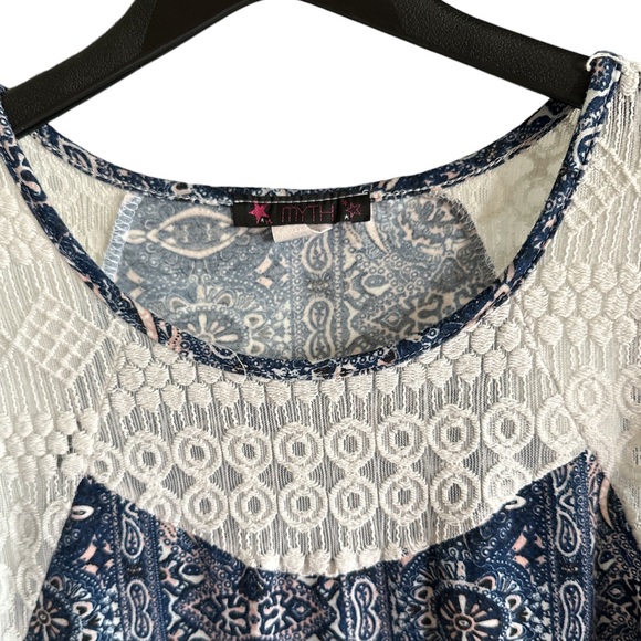 Myth Tank - Picture 2 of 3